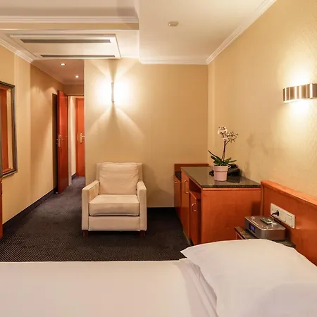 Koener Hotel & Spa Clerf Zimmer foto